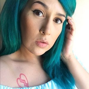 Meet Your Posher, Tawnie!